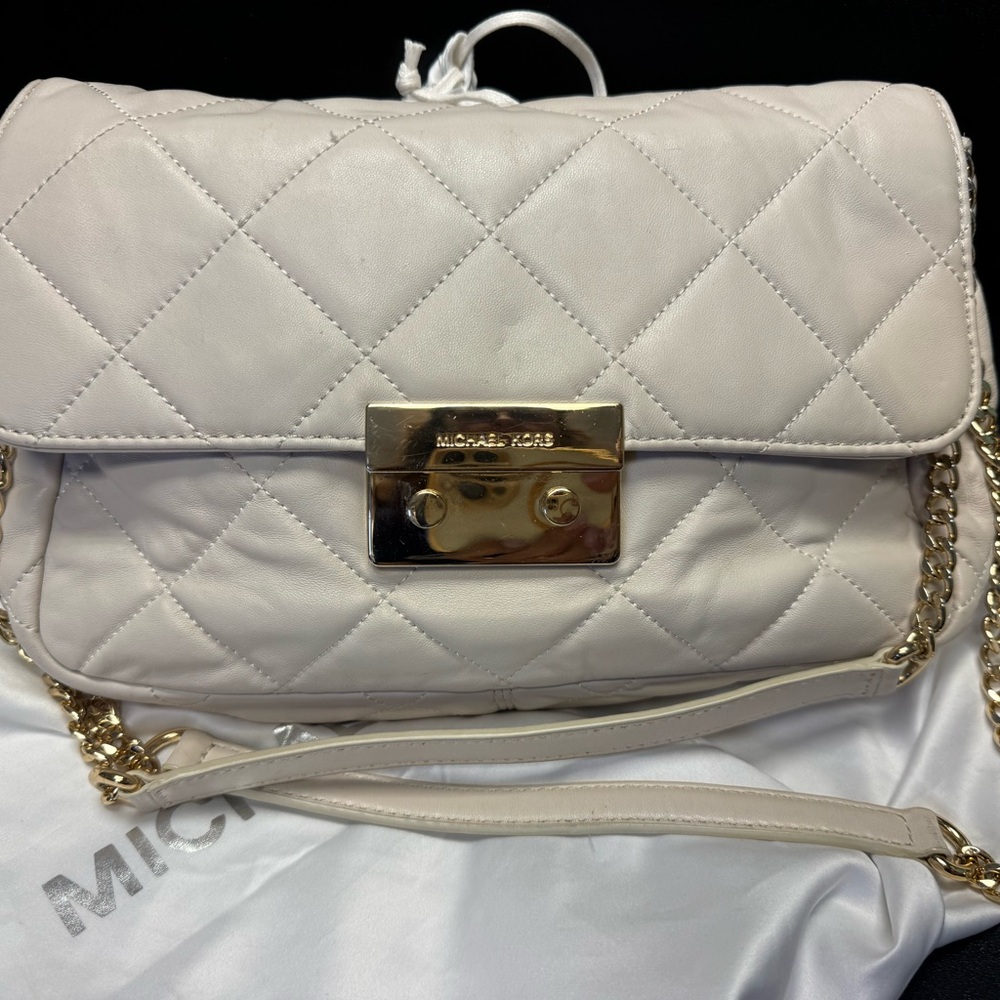 Michael Kors Sloan XL Chain Leather Shoulder Bag Ivory‎ Gold & Wallet